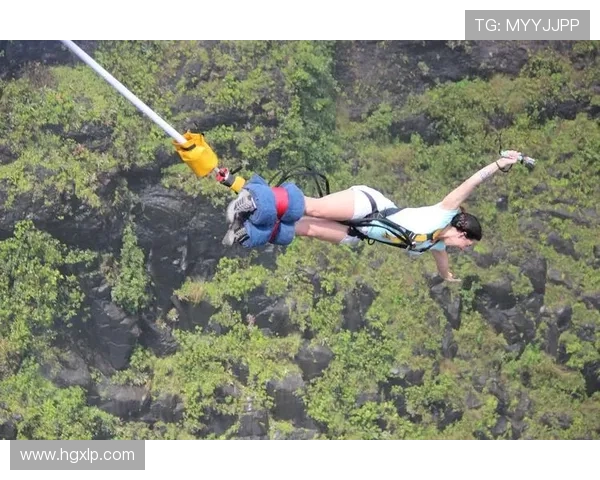 武汉攀岩队灵活性引发热议探讨攀岩运动的未来发展与挑战